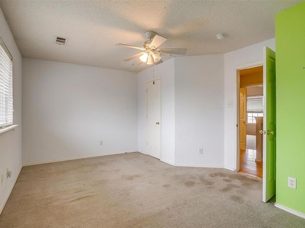 2924  Timber Creek Trail , Fort Worth Texas 76118
