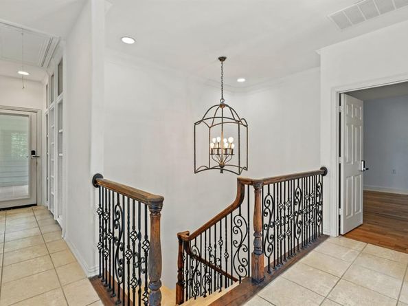 11911  Edgestone Road , Dallas Texas 75230