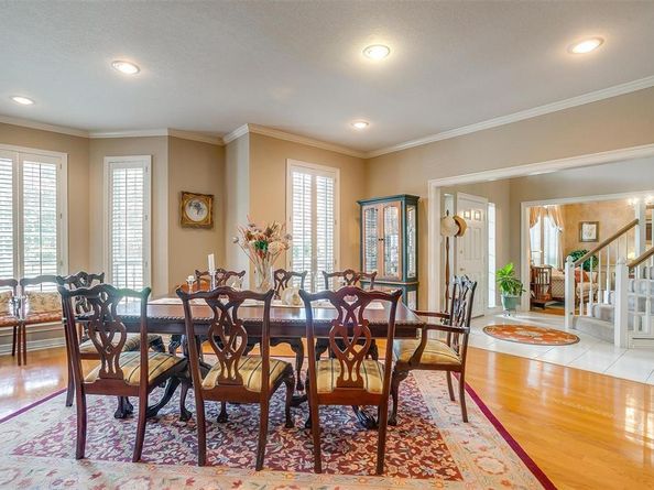 5004  Bridgewater Drive , Arlington Texas 76017