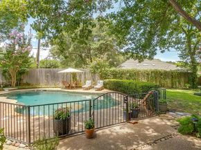 5004  Bridgewater Drive , Arlington Texas 76017