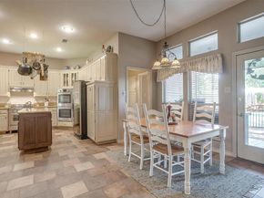 5004  Bridgewater Drive , Arlington Texas 76017