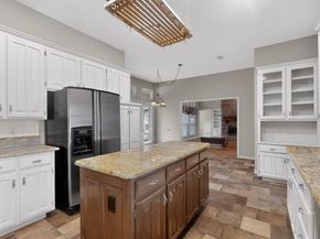 5004  Bridgewater Drive , Arlington Texas 76017