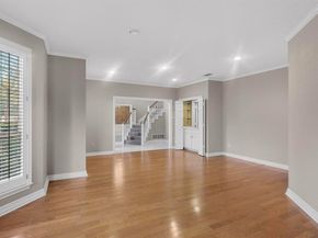 5004  Bridgewater Drive , Arlington Texas 76017