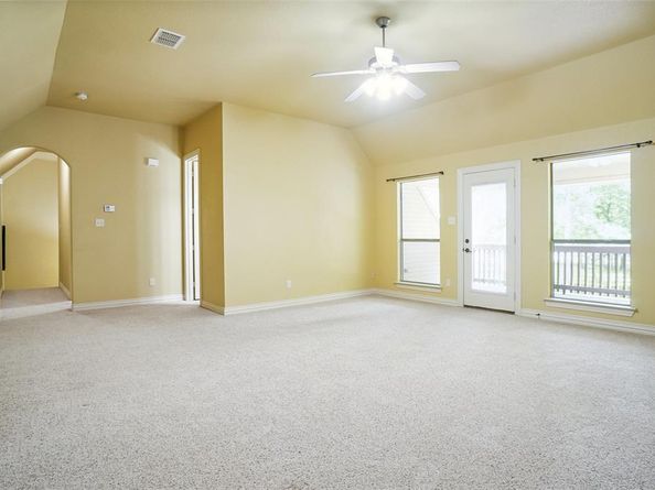 7200  Oak Creeks Court , Fort Worth Texas 76135