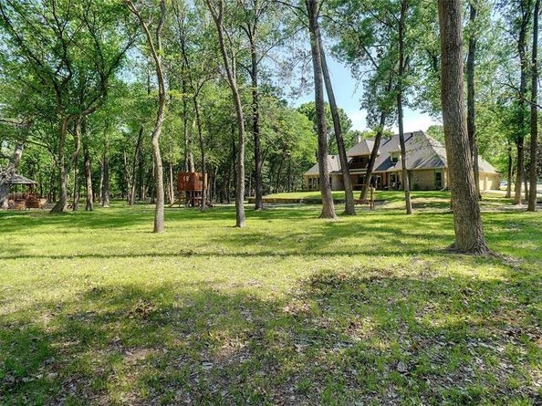 7200  Oak Creeks Court , Fort Worth Texas 76135