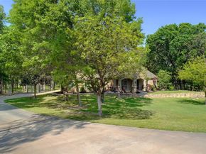 7200  Oak Creeks Court , Fort Worth Texas 76135