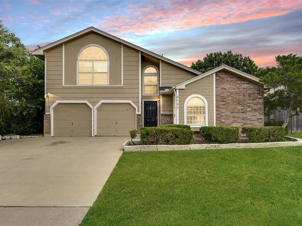 6707  Copperwood Court , Arlington Texas 76001