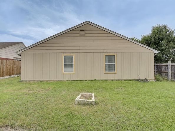 6707  Copperwood Court , Arlington Texas 76001