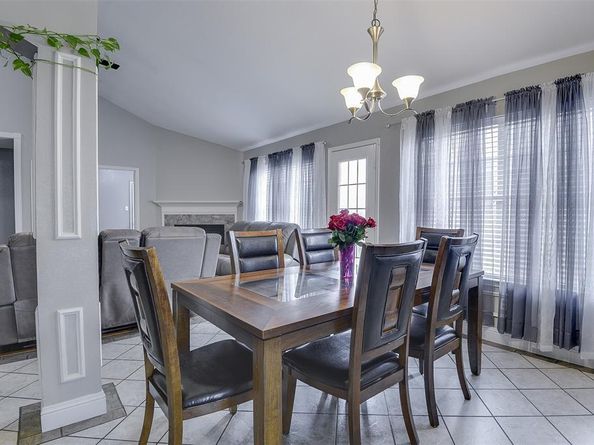 6707  Copperwood Court , Arlington Texas 76001