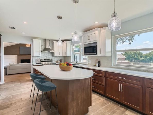 2848  Winterhaven Drive , Hurst Texas 76054