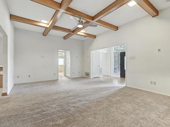 709  Trail Lake Drive , Euless Texas 76039