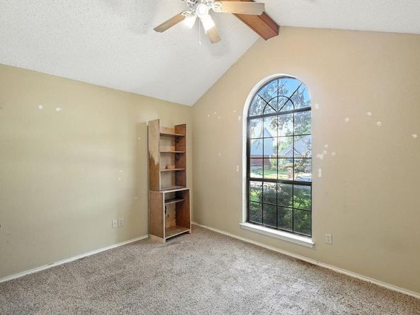 709  Trail Lake Drive , Euless Texas 76039