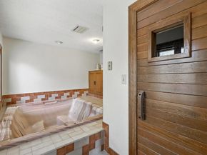 709  Trail Lake Drive , Euless Texas 76039