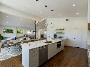 3110 W Jefferson Boulevard , Dallas Texas 75211