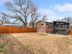 3110 W Jefferson Boulevard , Dallas Texas 75211