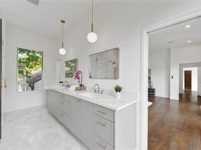 3110 W Jefferson Boulevard , Dallas Texas 75211
