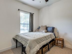 711  Hollywood Avenue , Dallas Texas 75208