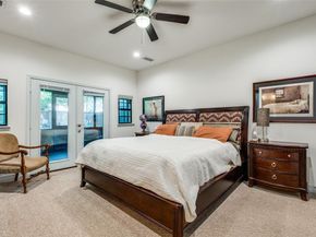 711  Hollywood Avenue , Dallas Texas 75208