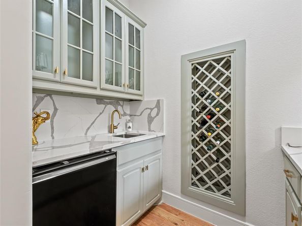 5915  Dripping Springs Drive , Frisco Texas 75034