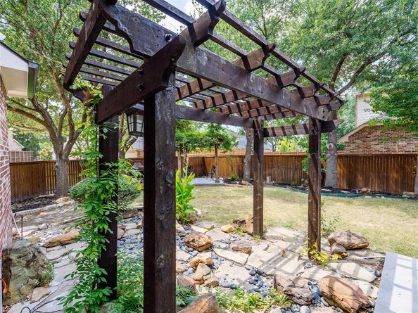 5915  Dripping Springs Drive , Frisco Texas 75034