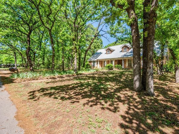 2904  Hickory Hill Lane , Colleyville Texas 76034