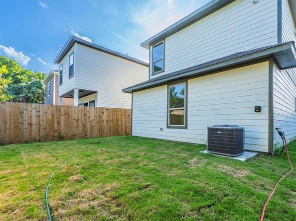 3228  Tuskegee Street , Dallas Texas 75215