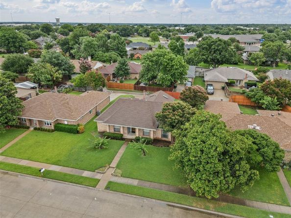 4044  Lonesome Trail , Plano Texas 75023