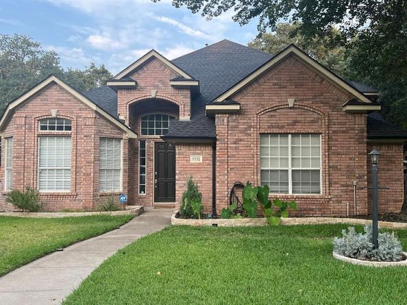 1532  Flying Jib Drive , Azle Texas 76020