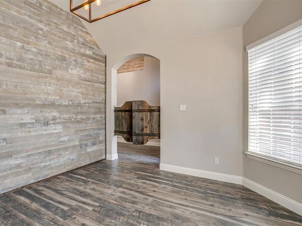 1532  Flying Jib Drive , Azle Texas 76020