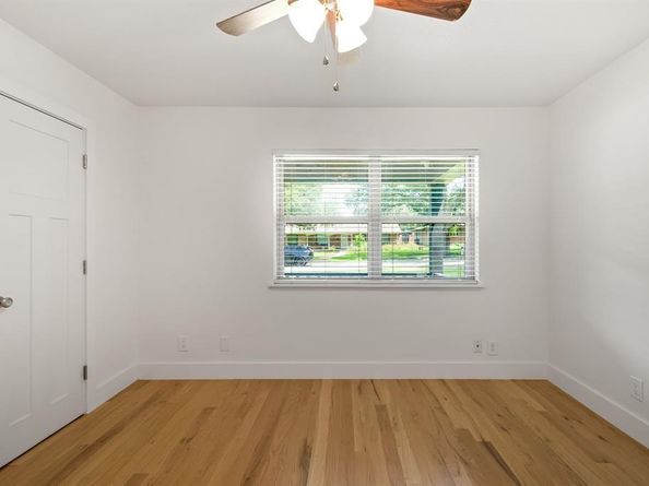 3630  Vinecrest Drive , Dallas Texas 75229