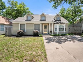 4525  Calmont Avenue , Fort Worth Texas 76107