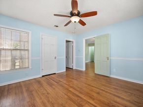 4525  Calmont Avenue , Fort Worth Texas 76107