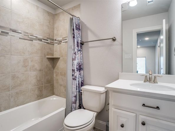 1043  Sarah Street , Allen Texas 75013
