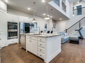 1043  Sarah Street , Allen Texas 75013