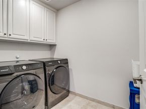 1043  Sarah Street , Allen Texas 75013
