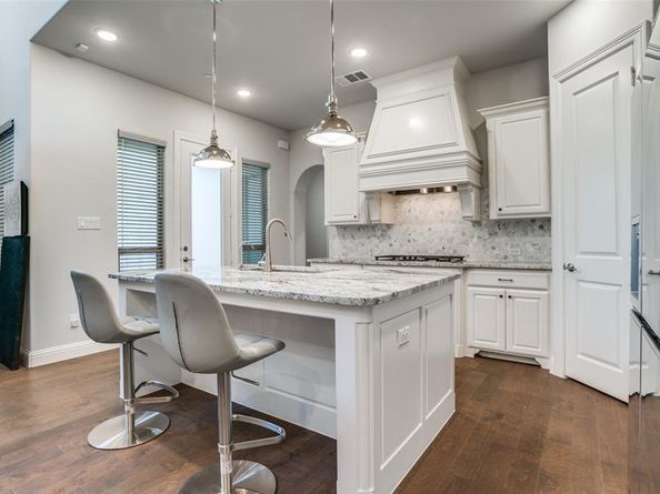 1043  Sarah Street , Allen Texas 75013