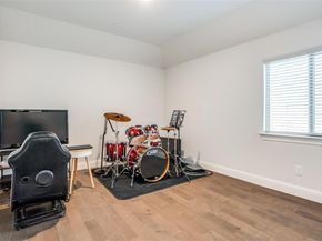 1043  Sarah Street , Allen Texas 75013