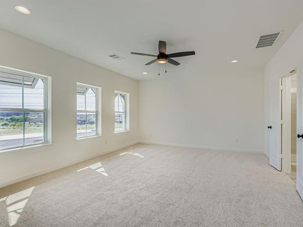 620  Sir Christopher Street , Lewisville Texas 75056