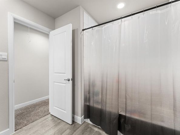 1225  Rolling Meadows Drive , Cedar Hill Texas 75104