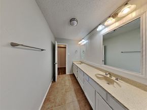 16  Stone Court , Lakeside Texas 76108