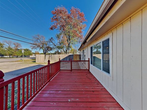 16  Stone Court , Lakeside Texas 76108