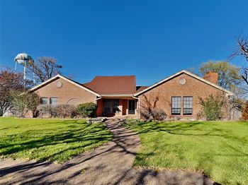 16  Stone Court 
