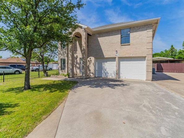 6517  Bob Hanger Street , Fort Worth Texas 76179
