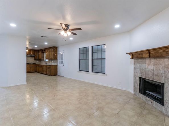 6517  Bob Hanger Street , Fort Worth Texas 76179