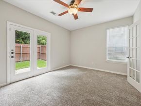 2153  Parkview  , Carrollton Texas 75006