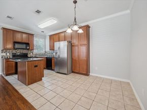 2153  Parkview  , Carrollton Texas 75006