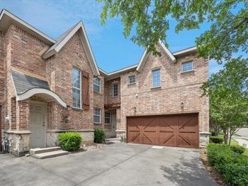 2153  Parkview  