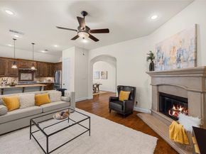 864  Gaited Trail , Frisco Texas 75036