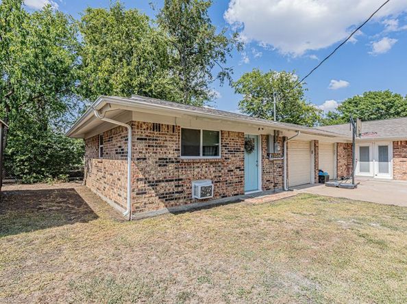 1314  Mildred Lane , Benbrook Texas 76126