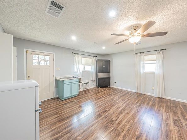 1314  Mildred Lane , Benbrook Texas 76126